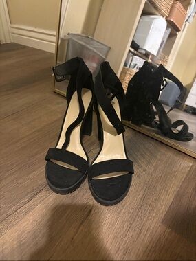 Wild Diva Black Suede Ankle-Strap Platform Heels